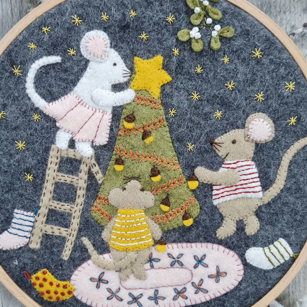 Christmas with the Mouse Family Kit - Image 5