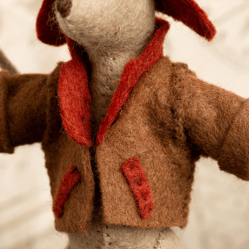 Little Mouse the Aviator Sewing Kit - Image 4